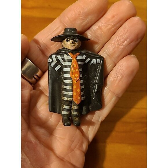 VTG Retro 1985 McDonald's Hamburglar PVC Figure Happy Meal Toys - Picture 3 of 3